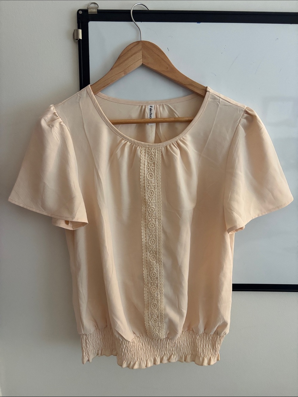 Women’s Cream Lace-Trim Short Sleeve Top